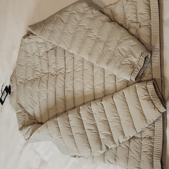 Moose Knuckles Rodeo Jacket - Picture 2 of 4